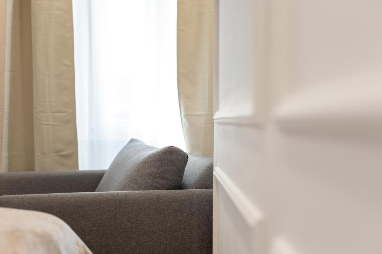 Palace Luxury Suites Сплит Экстерьер фото