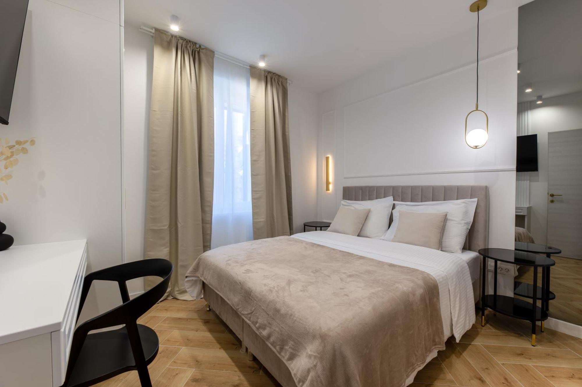 Palace Luxury Suites Сплит Экстерьер фото